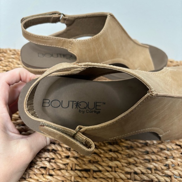 Boutique by Corkys - Carley Wedge Sandal Shoes Tan Open Toe Womens 8 - Picture 11 of 13